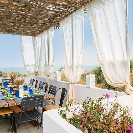 Villa Lira Pure Serenity & Sea Views 3br *