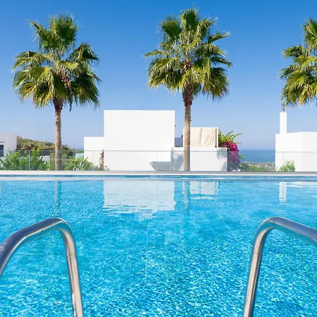 Lira Pure Serenity & Sea Views 3br Willa