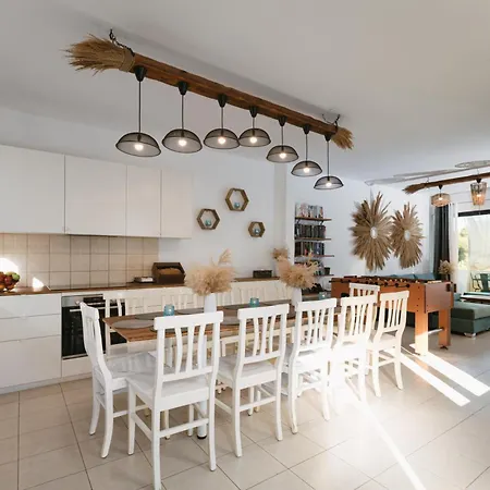 Lira Pure Serenity & Sea Views 3br Willa